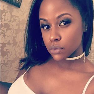 Meet your Posher, Makiah